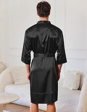 Cargar imagen en el visor de la galería, Ekouaer Bata de satén ligera y sedosa para hombre
