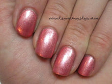 Cargar imagen en el visor de la galería, OPI Cozu melted in the sun
