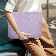 Cargar imagen en el visor de la galería, Bolsa de cosméticos Bolsa de maquillaje Preppy Cute Corduroy Neceser para mujeres esenciales de viaje, Púrpura (a22 Purple Heart), Cara de moda
