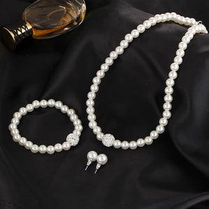 Juego de collar y aretes de perlas de imitación para mujer