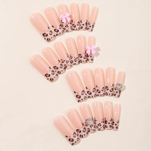 Cargar imagen en el visor de la galería, BABALAL Uñas postizas largas cuadradas a presión, uñas postizas marrones, guepardo, punta francesa, con pegamento, lazo rosa,a22  diseño de corazón, uñas acrílicas
