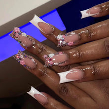 Cargar imagen en el visor de la galería, Uñas postizas cuadradas a presión largas con diseños de diamantes  A19
