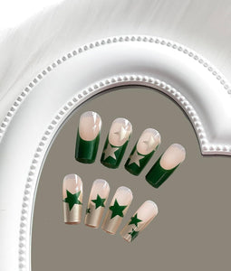 Uñas postiza a22  largas cuadradas plateadas con punta francesa, uñas postizas con purpurina de cobertura completa con diseños de estrellas verdes, uñas postizas brillantes con pegamento para uñas, uñas a