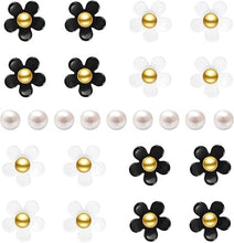 Cargar imagen en el visor de la galería, NEVEGE Dijes para zapatos, 24 piezas de dijes de flores con diamantes de imitación de cristal, decoración de zapatos,  a22 encantos de flores para zapatos de regalo
