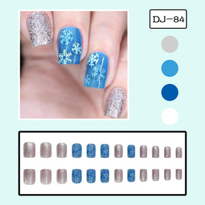 Uñas postizas a presión de Navidad, uñas postizas cuadradas cortas con diseños de copos de nieve, uñas postizas azules de Navidad, uñas postizas plateadas con purpurina a22  en las uñas de cobertura