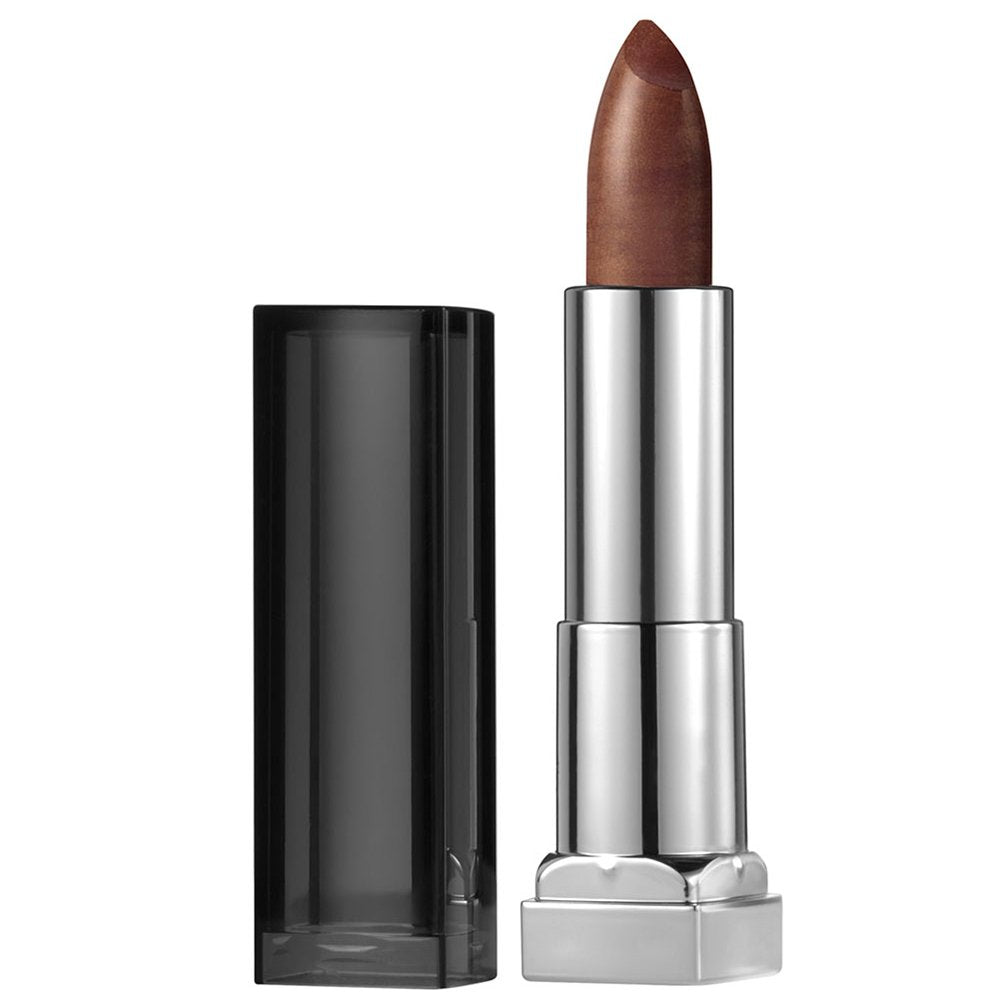 Lápiz labial mate Maybelline New York, color mate metálico sensacional.