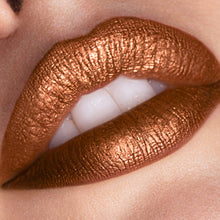 Cargar imagen en el visor de la galería, Maybelline Colorsensational Lipstick – 954 Pure Gold ✅
