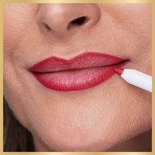 Cargar imagen en el visor de la galería, L&#39;Oreal Paris Age Perfect - Delineador de labios antiplumas disponible en 8
