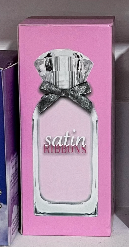 Línea de perfumes de mujer Satin