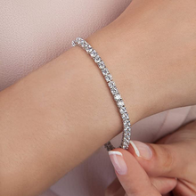 Cargar imagen en el visor de la galería, Pulsera de tenis clásica chapada en oro de 14 quilates con circonita cúbica   NDP15
