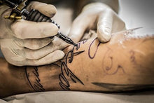 Cargar imagen en el visor de la galería, Bolígrafo giratorio para tatuajes (aluminio, para artistas de tatuaje)
