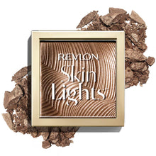 Cargar imagen en el visor de la galería, Revlon Skinlights Prismatic Bronzer
