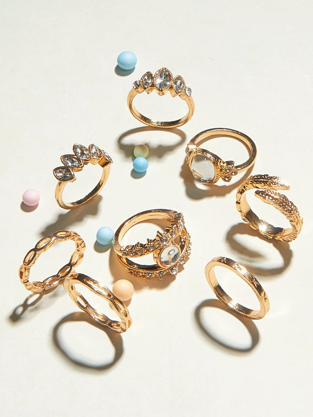 8 piezas de decoración de diamantes de imitación y anillos de diseño de hojas ✅