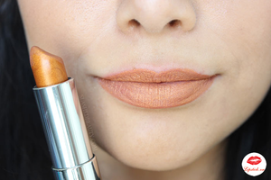 Maybelline Colorsensational Lipstick – 954 Pure Gold ✅