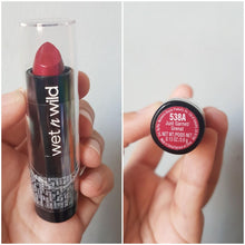 Cargar imagen en el visor de la galería, Lápiz labial Wet n Wild, 538A Just Garnet ✅
